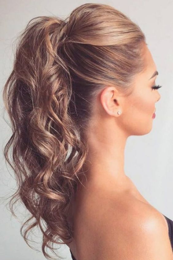 Hairstyles that will make you wish you had long hair 8 - Hairstyles that will make you wish you had long hair