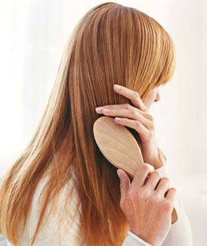 Brushing techniques 2 - Brushing tips for healthy, shiny hair