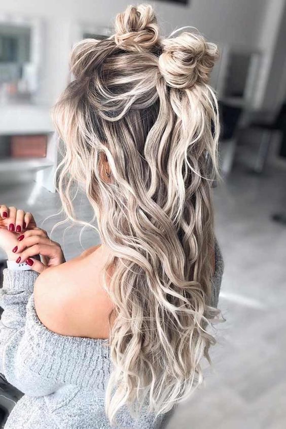 Tumblr girls' hairstyles 1 - 11 Tumblr girls' hairstyles you will want to wear every day