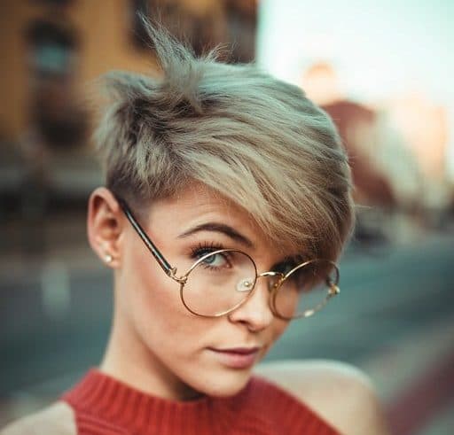 Straight-haired woman with diagonal fringe