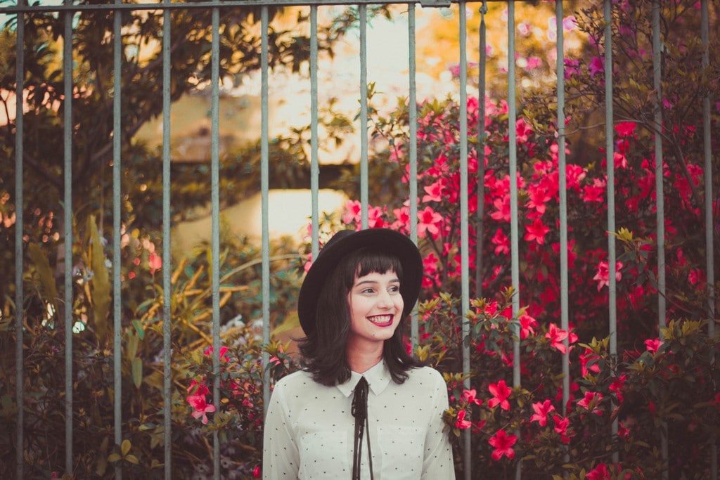 Straight-haired woman with short bangs