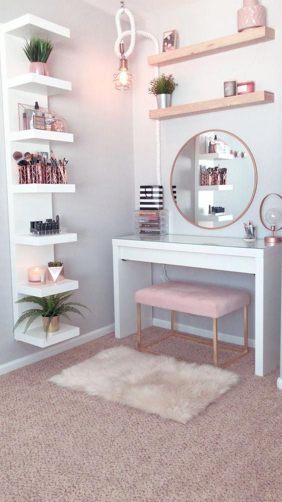 Learn to decorate your makeup room like an expert 6