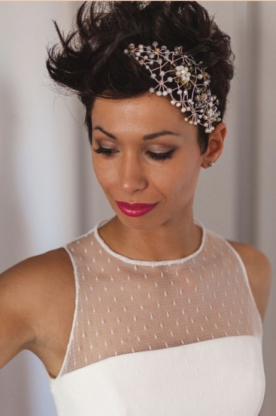 Check hairstyles for short hair for weddings