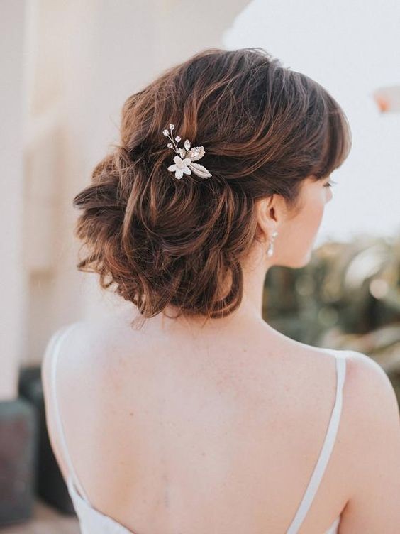 Check hairstyles for short hair for weddings